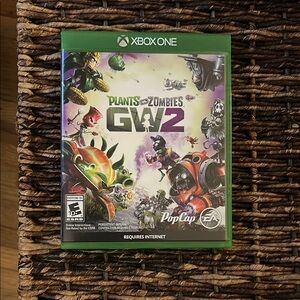 Plants vs Zombies GW2 One Game - Green Case